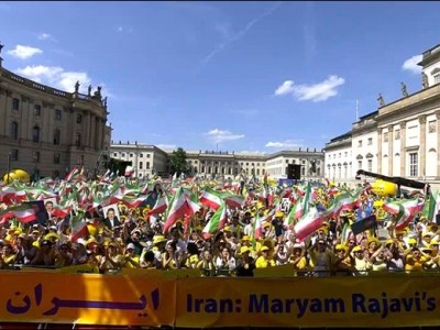 Vem står på rätt sida av Irans&nbsp;historia?