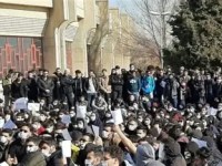 Irans studentuppror i Mashhad, Shiraz och Tabriz; Sjätte dagen av strejken vid South&nbsp;Pars