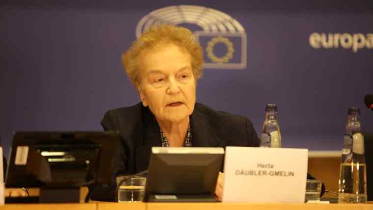 Före detta tyska justitieministern uppmanar till europeiska åtgärder och stöd för ett demokratiskt&nbsp;Iran