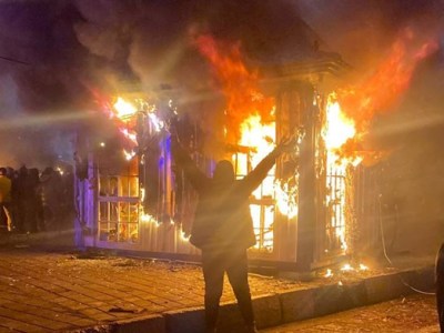Irans regim fruktar sin verkliga fiende: ytterligare ett uppror&nbsp;inifrån
